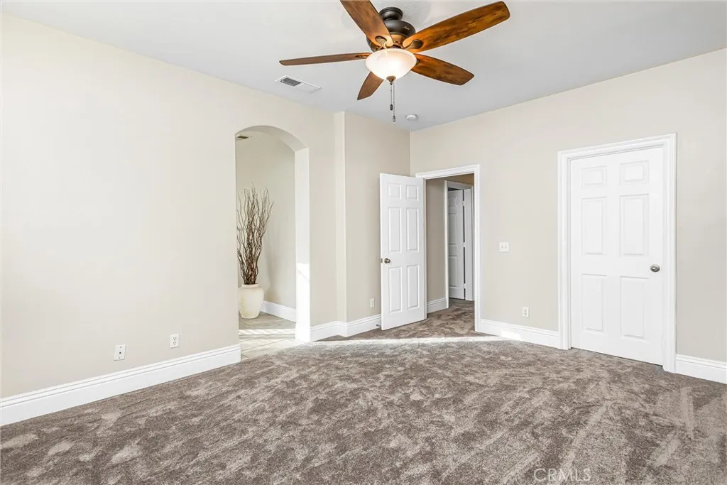 11563 Maywood Street, Victorville, California 92392 home-pic-11
