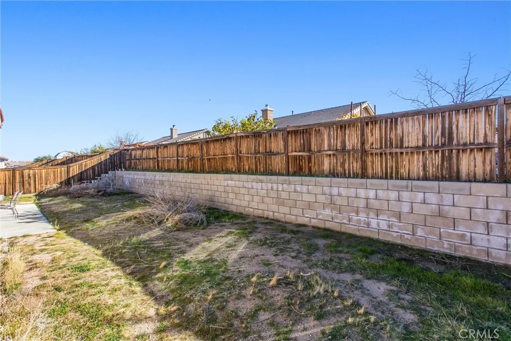 11563 Maywood Street, Victorville, California 92392 home-pic-28