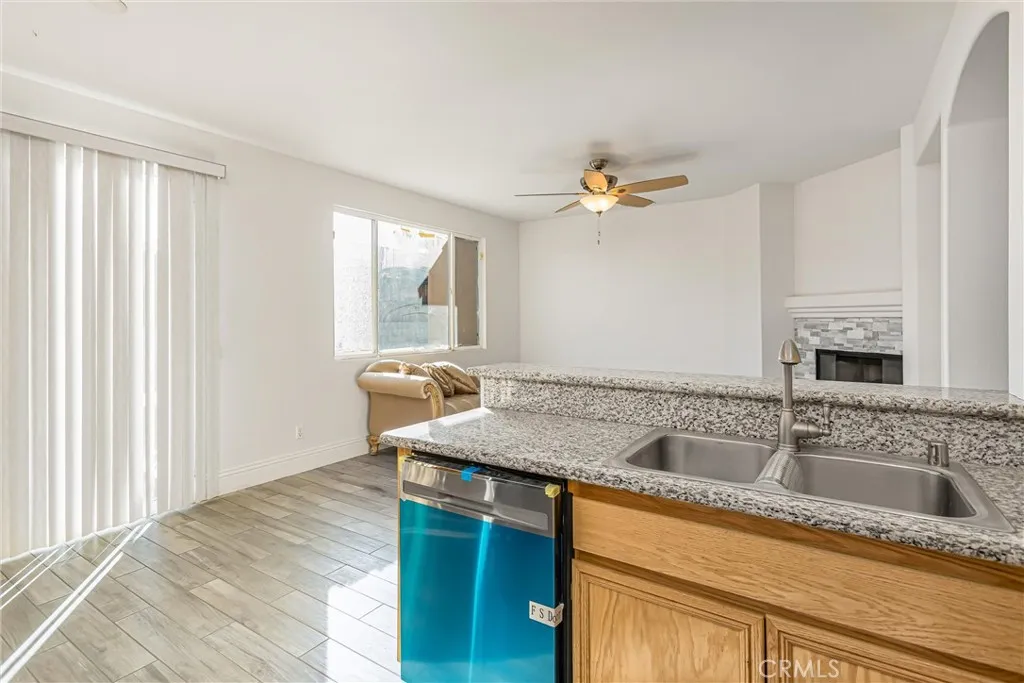 11563 Maywood Street, Victorville, California 92392 home-pic-17