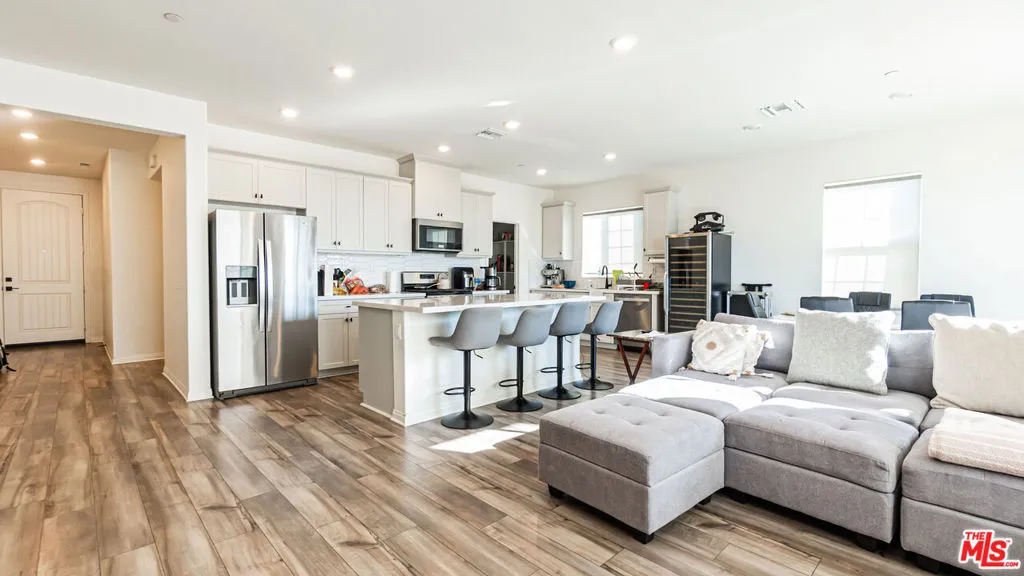 22849 Salvation Way, Wildomar, California 92595 home-pic-5