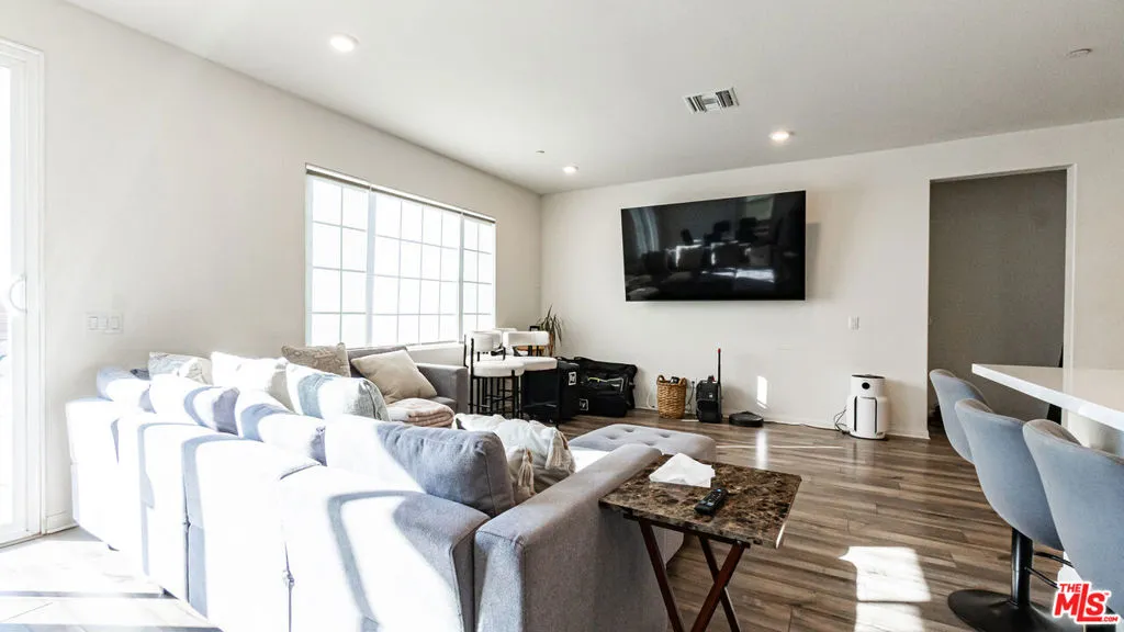 22849 Salvation Way, Wildomar, California 92595 home-pic-10