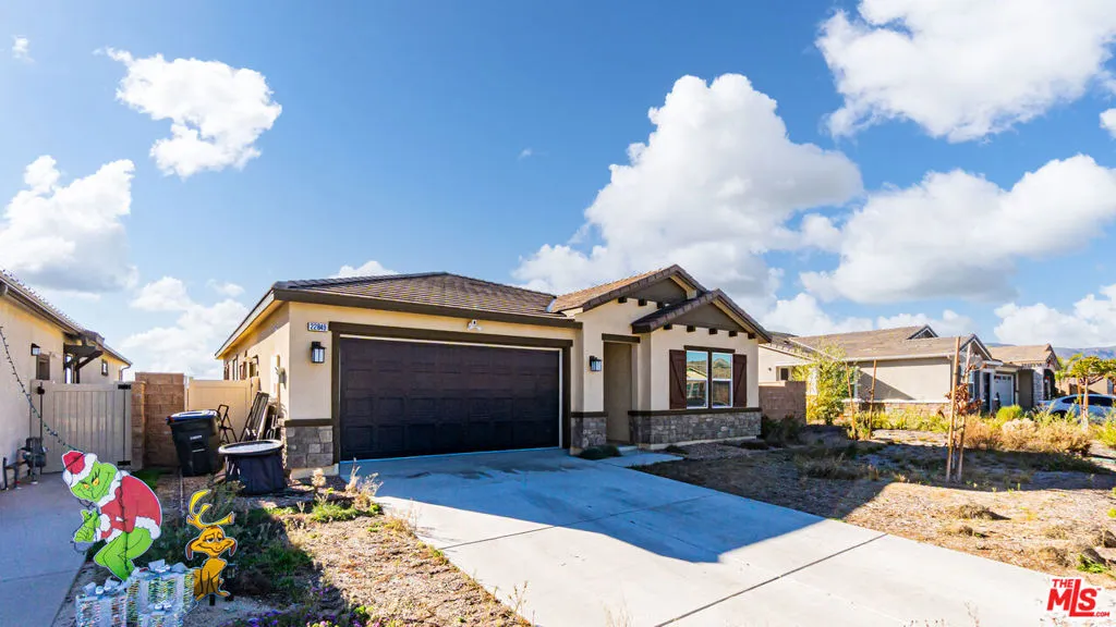 22849 Salvation Way, Wildomar, California 92595 home-pic-1