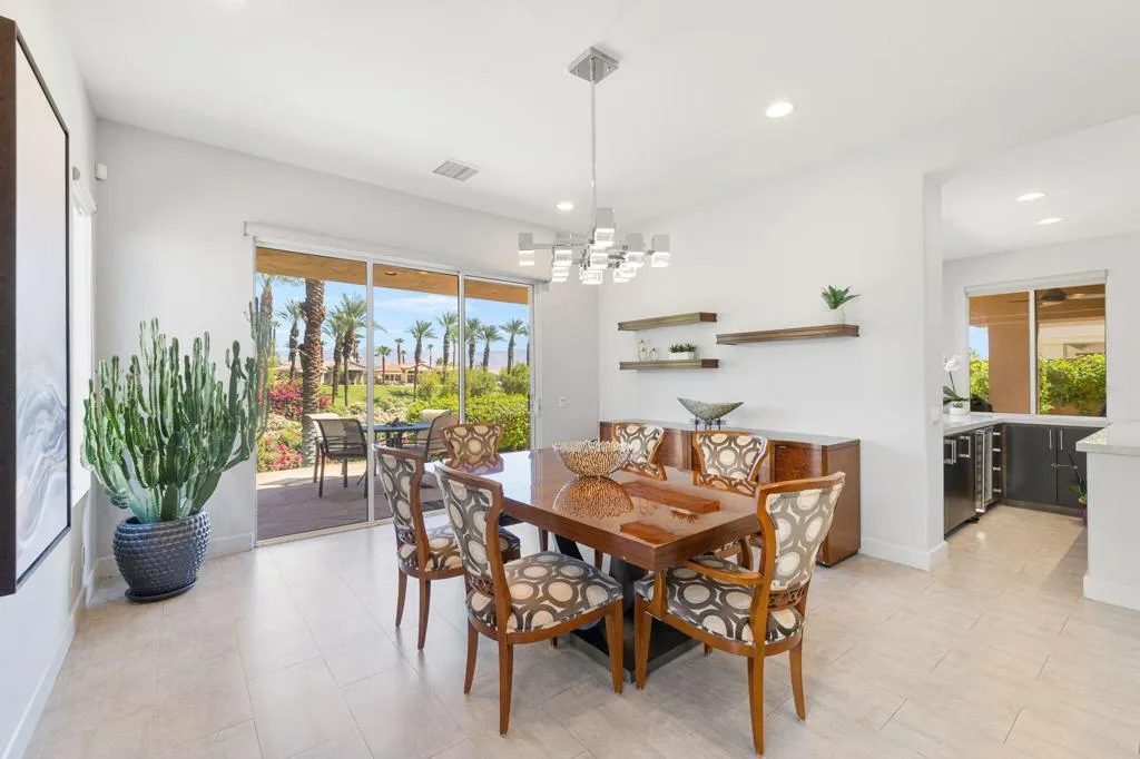 461 White Horse Trail, Palm Desert, California 92211 home-pic-22