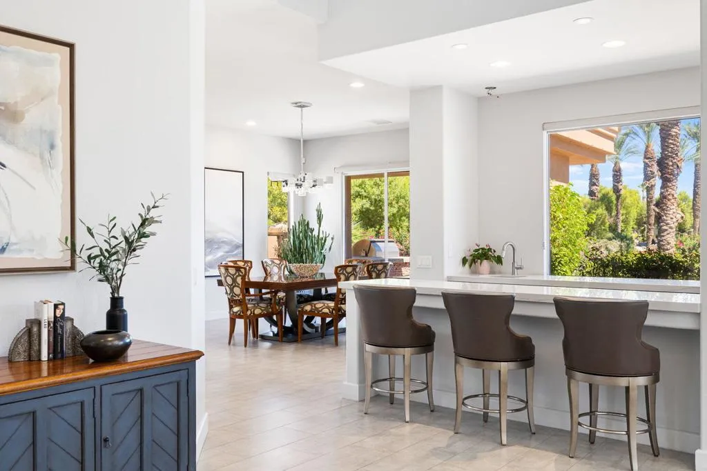 461 White Horse Trail, Palm Desert, California 92211 home-pic-17