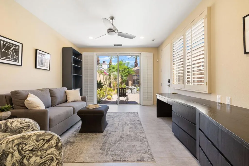 461 White Horse Trail, Palm Desert, California 92211 home-pic-28
