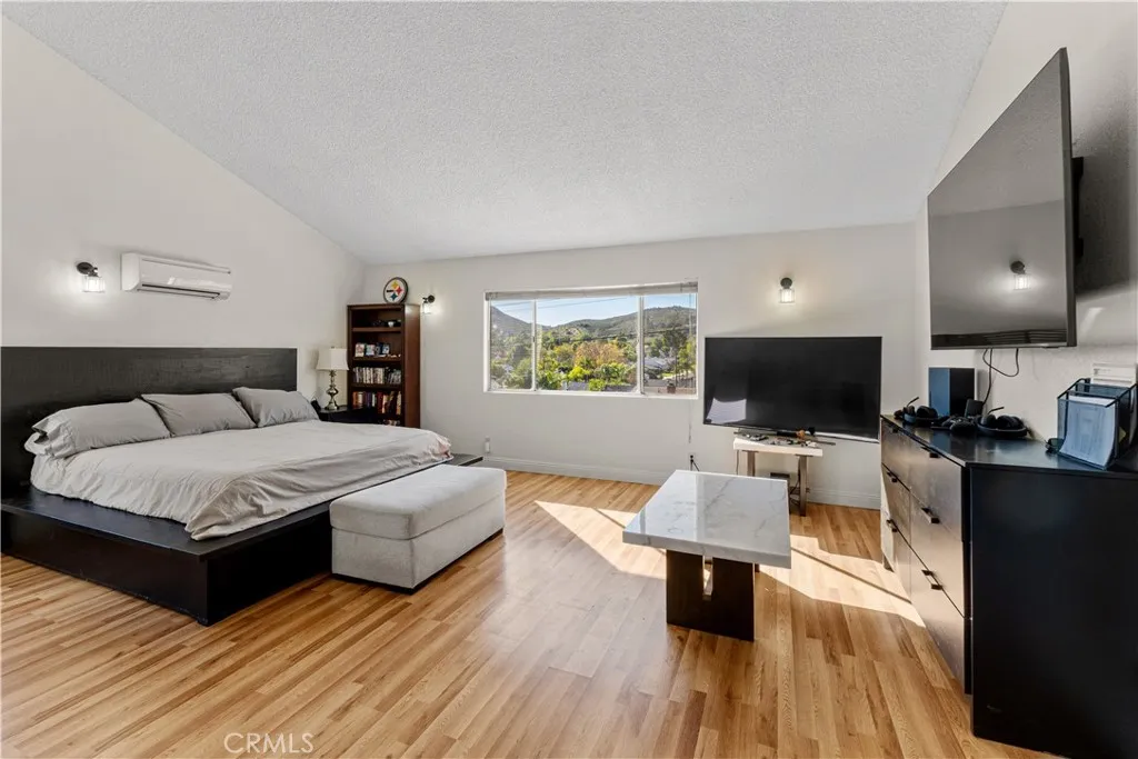 5436 Sierra Vista, Riverside, California 92505 home-pic-27