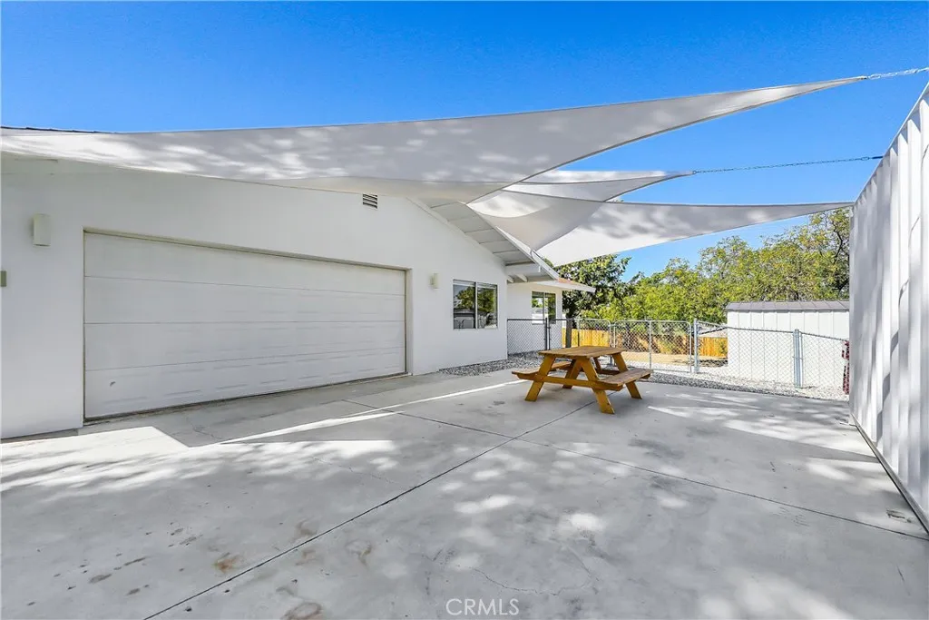 56800 Java Drive, Yucca Valley, California 92284 home-pic-37