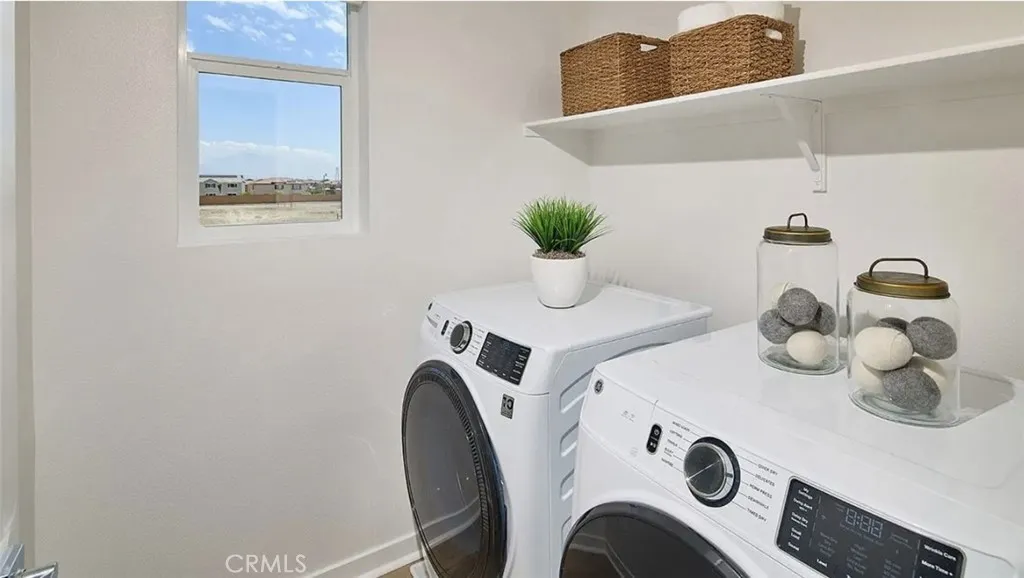 16583 Bottlebrush Lane 1, Fontana, California 92336 home-pic-5