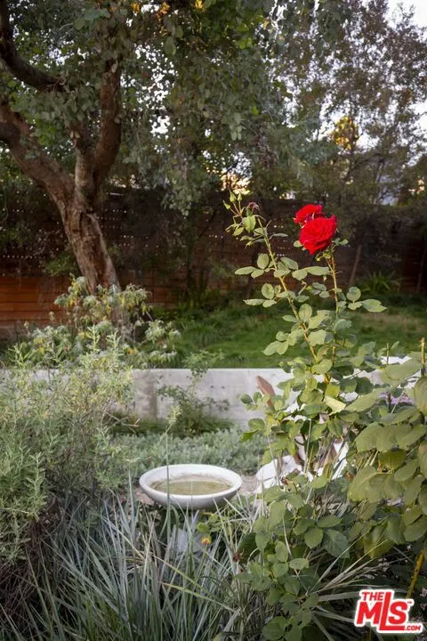 5049 San Rafael Avenue, Los Angeles, California 90042 home-pic-32