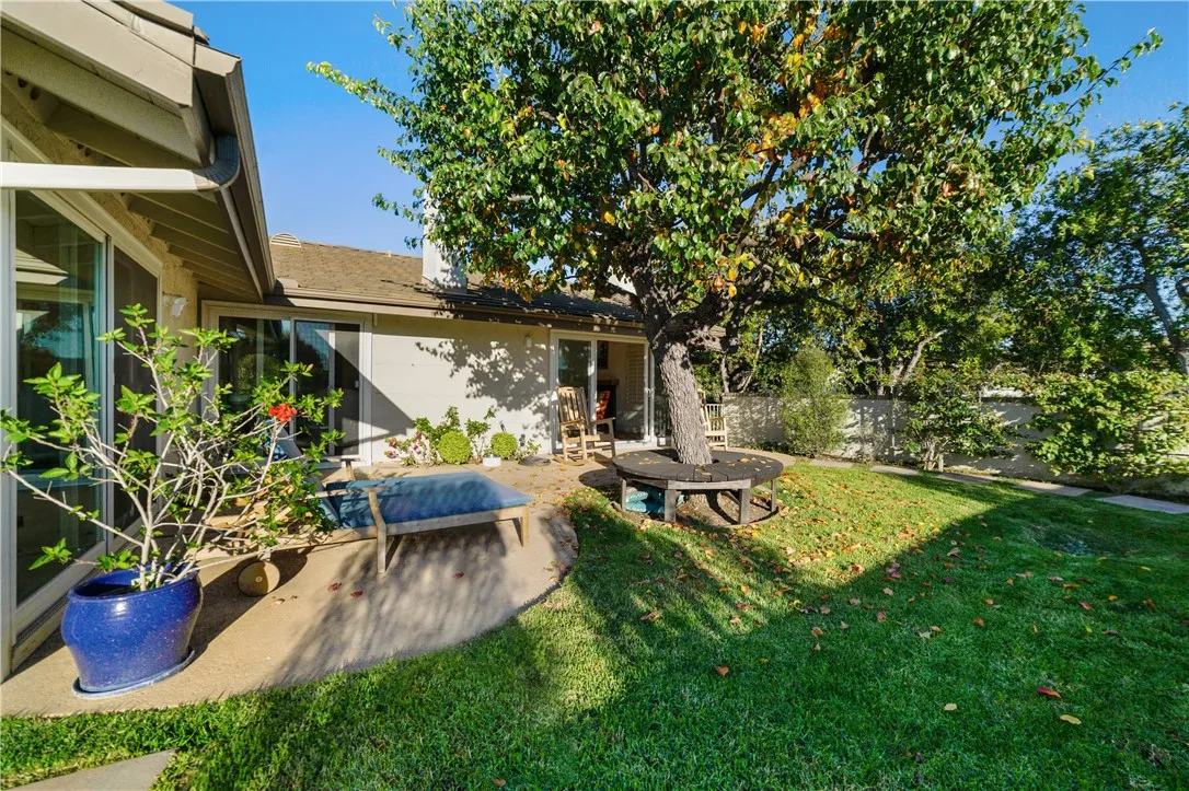 11 Jetty Drive, Corona Del Mar, California 92625 home-pic-16