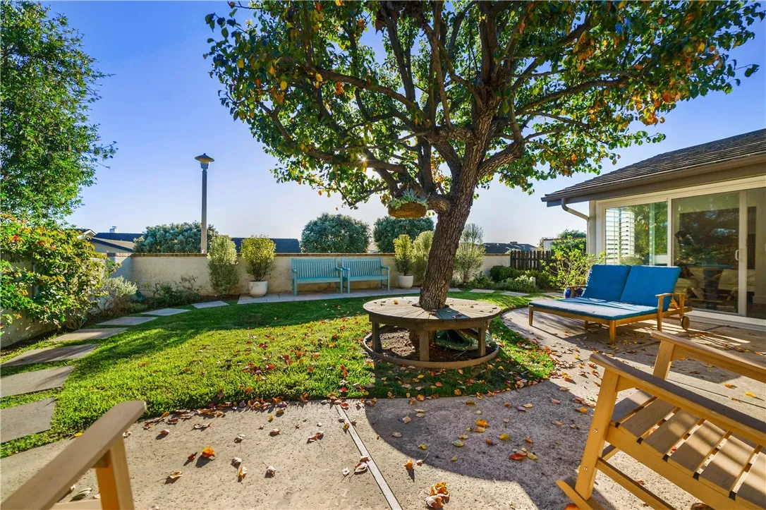 11 Jetty Drive, Corona Del Mar, California 92625 home-pic-15