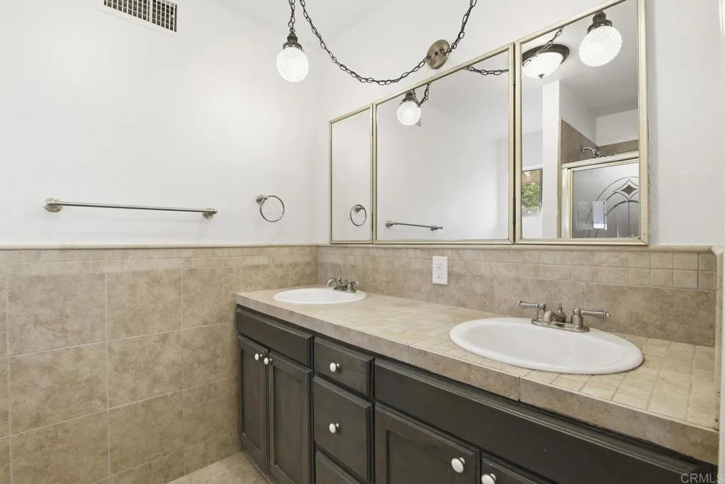 1904 Grove Road, El Cajon, California 92020 home-pic-32