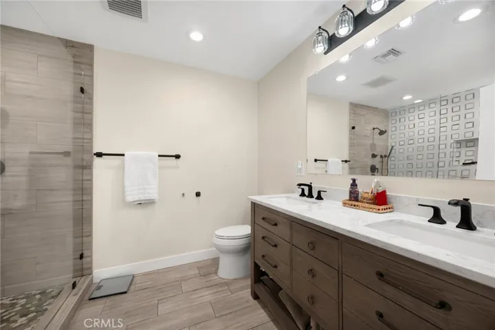 1062 W Valencia Mesa Drive, Fullerton, California 92833