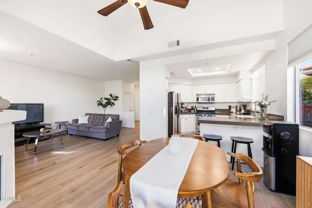 2108 Avila Place, Oxnard, California 93036 home-pic-10