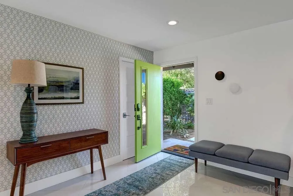 2118 S S Gene Autry Trl, Palm Springs, California 92264 home-pic-3