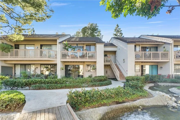 10550 N Lakeside Drive Unit E E, Garden Grove, California 92849