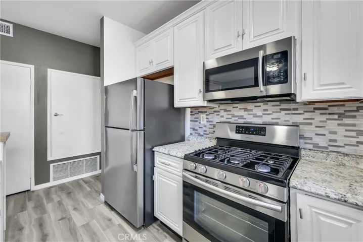 10550 N Lakeside Drive Unit E E, Garden Grove, California 92849