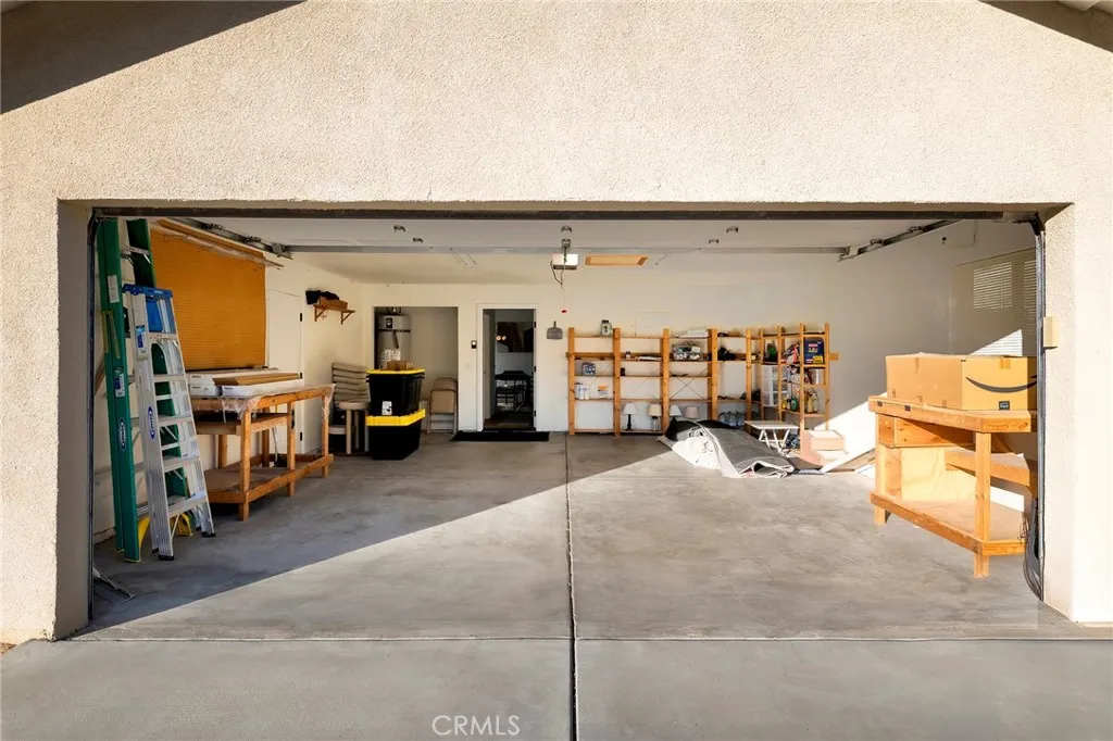 7573 Cardillo, Yucca Valley, California 92284 home-pic-43