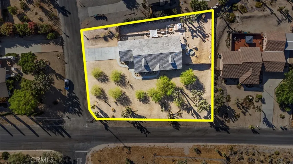 7573 Cardillo, Yucca Valley, California 92284 home-pic-56