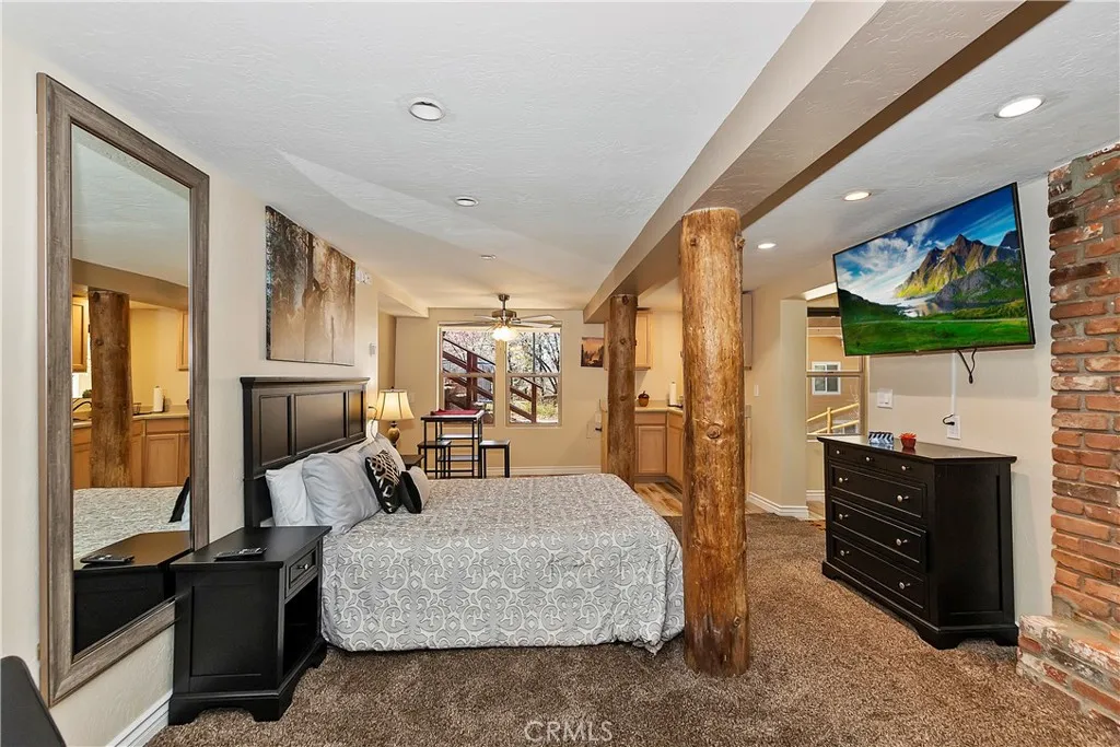 663 Butte, Big Bear City, California 92314 home-pic-26