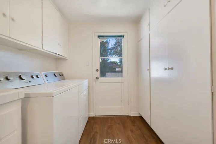19432 Romar, Northridge, California 91324