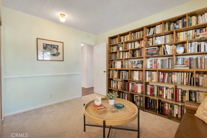 19432 Romar, Northridge, California 91324