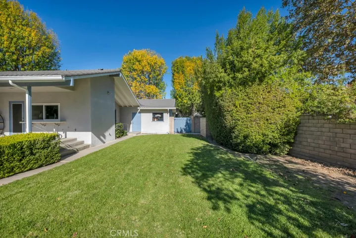 19432 Romar, Northridge, California 91324