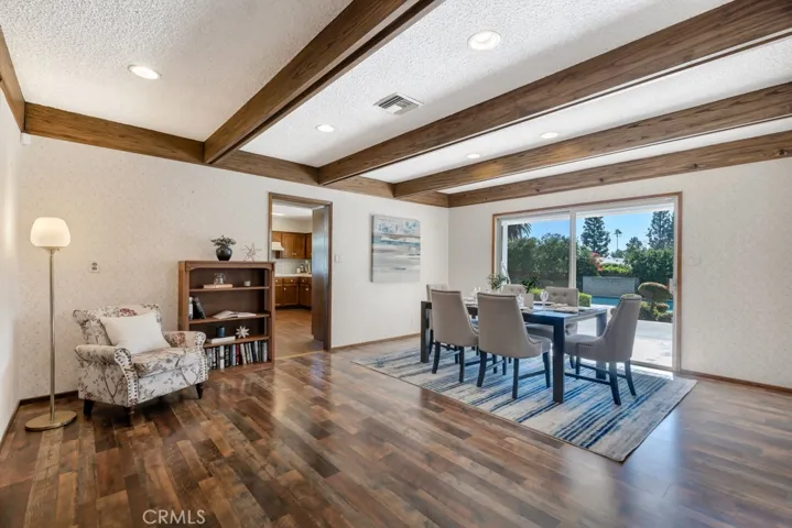 19432 Romar, Northridge, California 91324