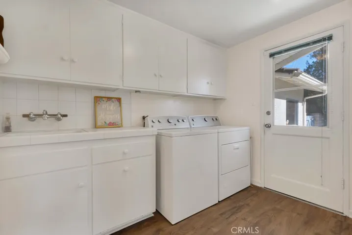 19432 Romar, Northridge, California 91324