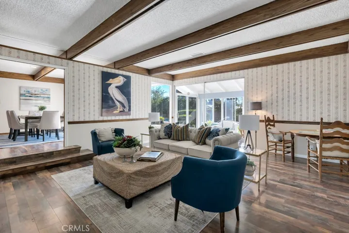 19432 Romar, Northridge, California 91324
