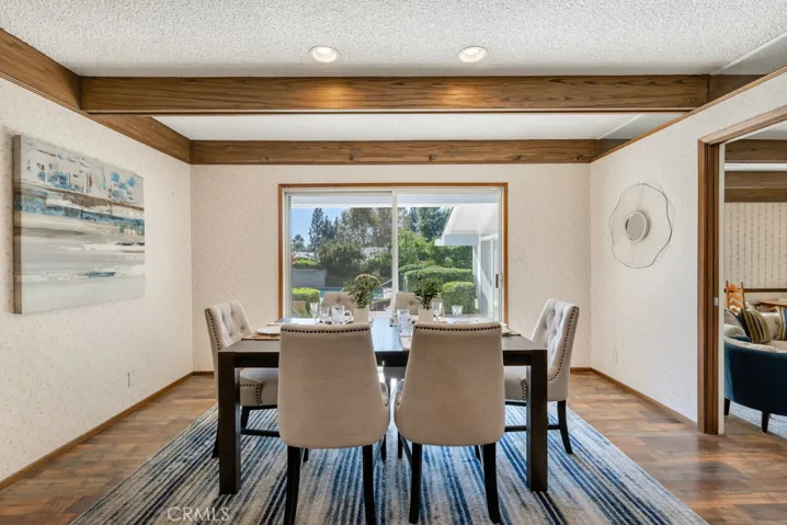19432 Romar, Northridge, California 91324