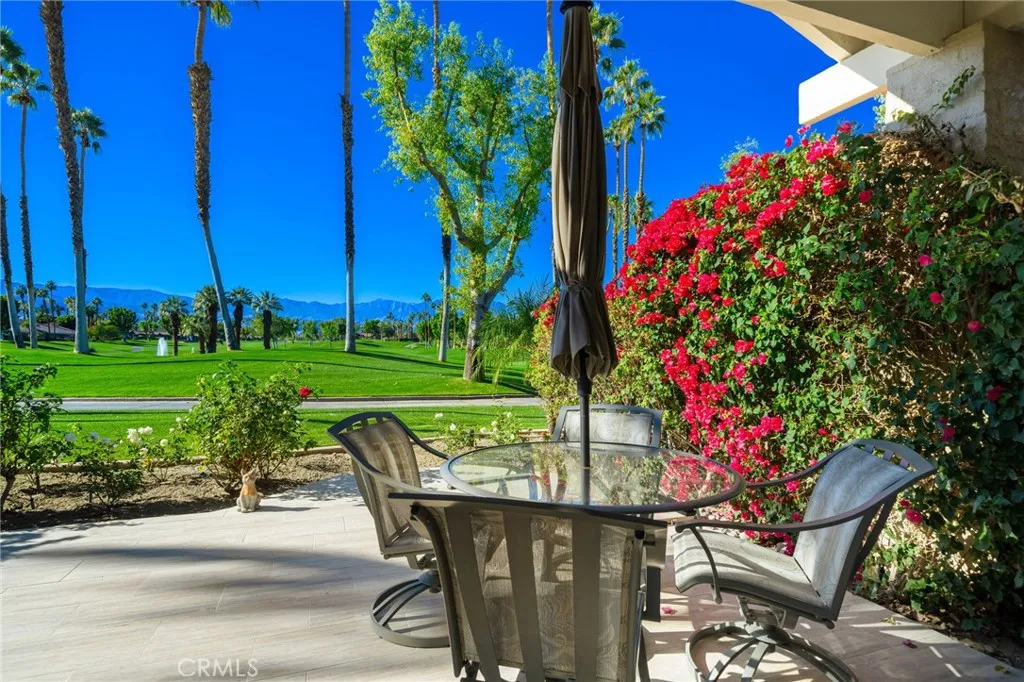 135 Blue River Drive, Palm Desert, California 92211 home-pic-0