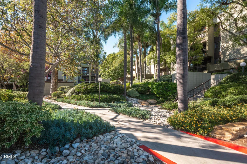 868 Temple Terrace, Los Angeles, California 90042 home-pic-38