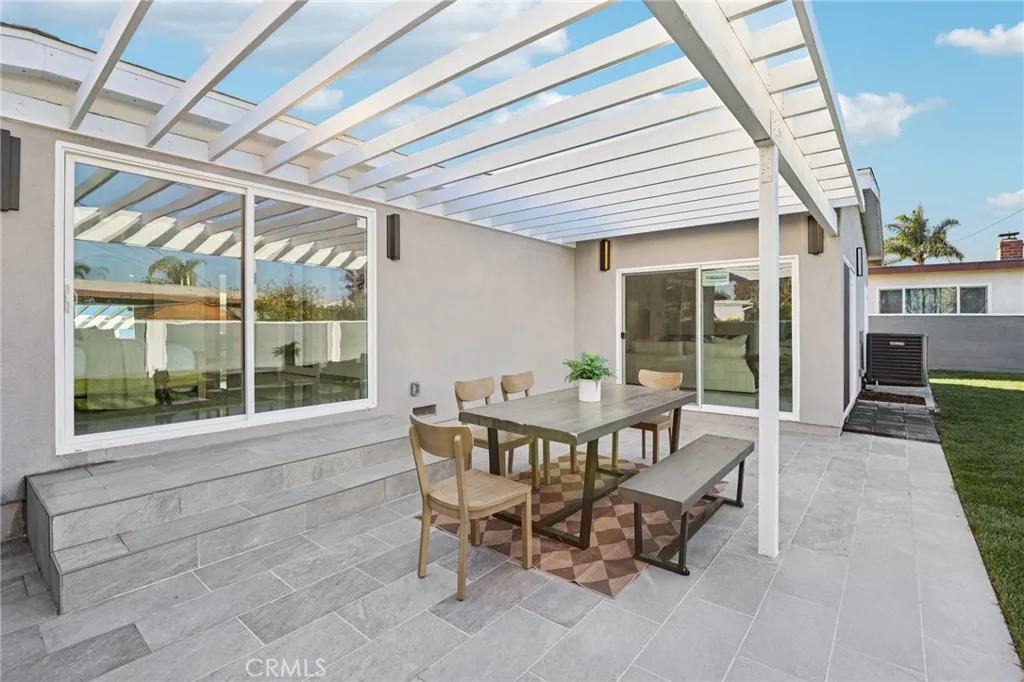 1713 W 247th Place, Lomita, California 90717 home-pic-31