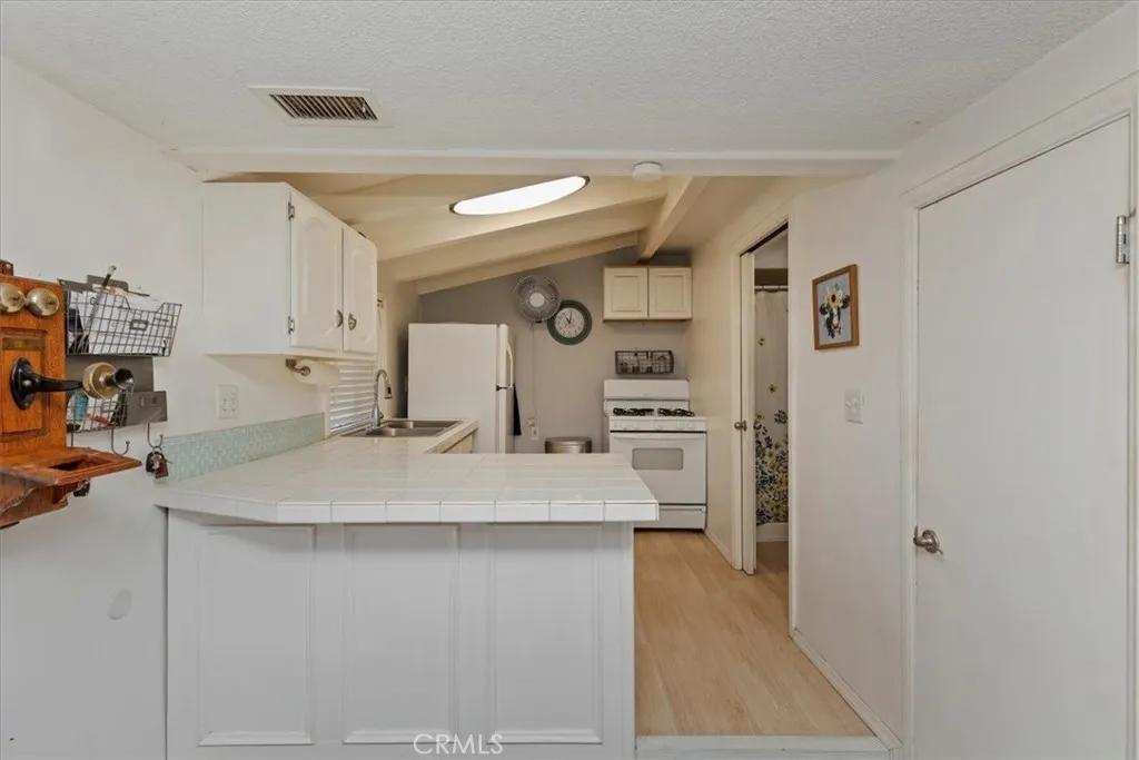 1441 5th Street, Norco, California 92860 home-pic-36