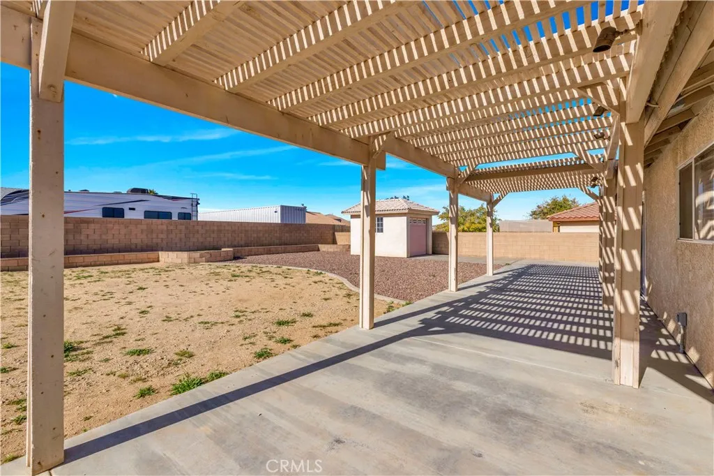 7748 Megan Court, Yucca Valley, California 92284 home-pic-33