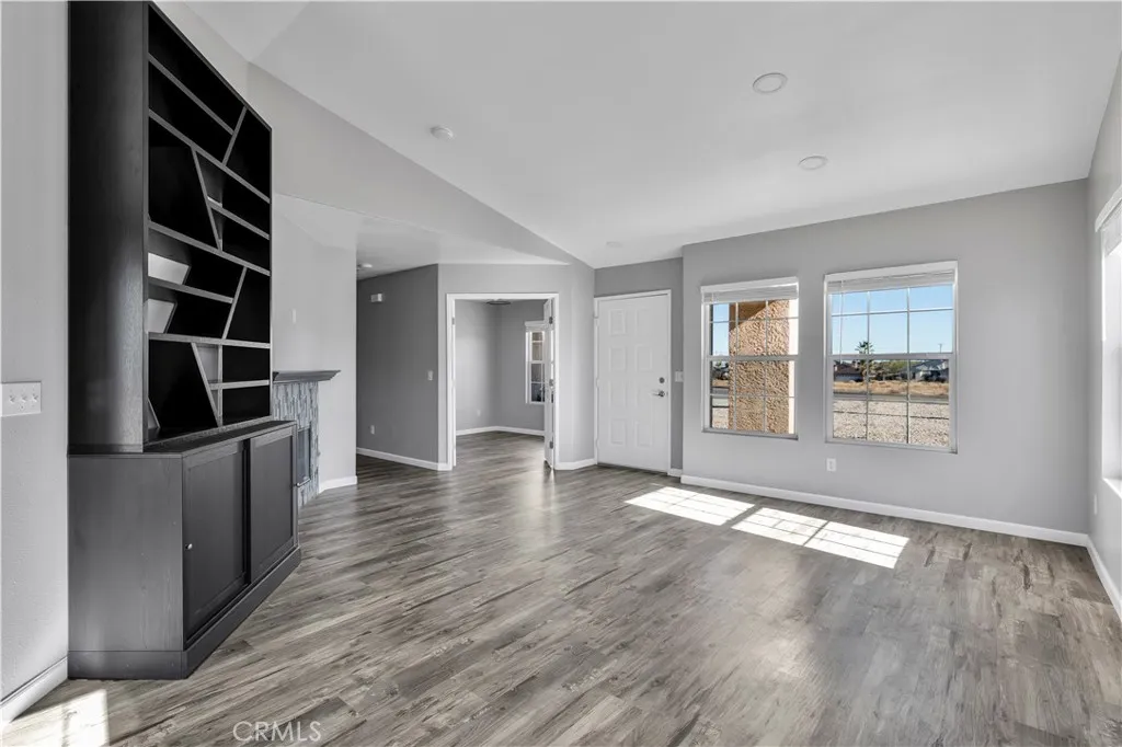 7748 Megan Court, Yucca Valley, California 92284 home-pic-8