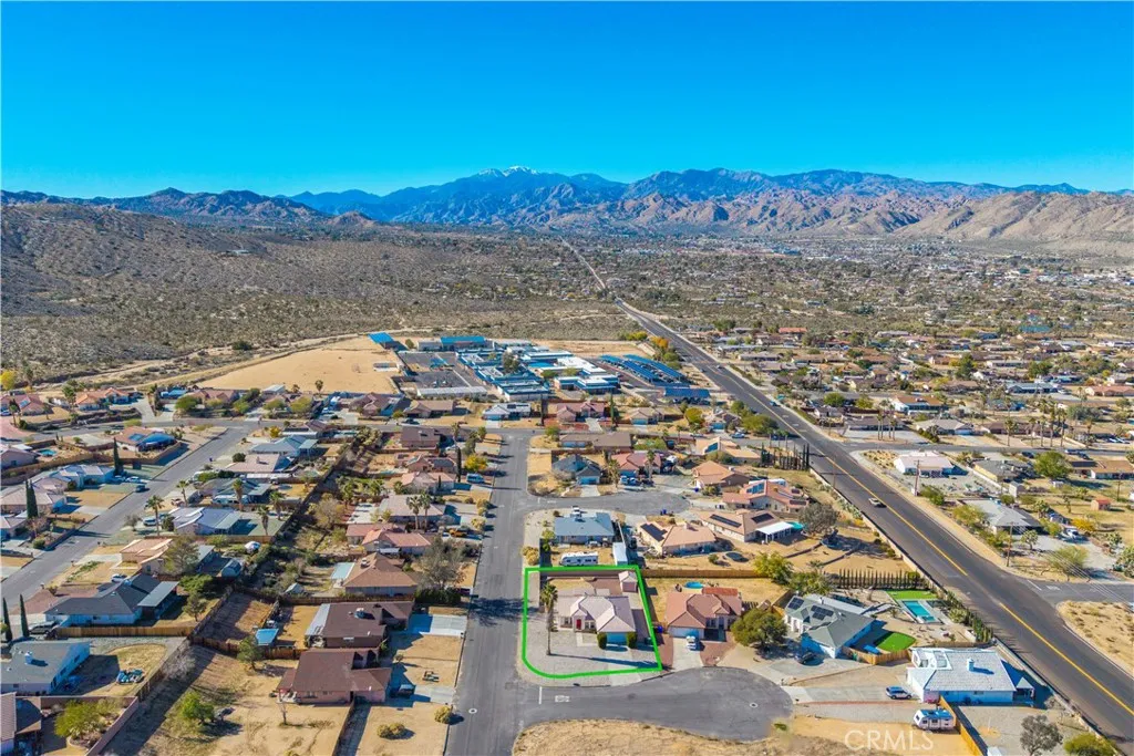 7748 Megan Court, Yucca Valley, California 92284 home-pic-43