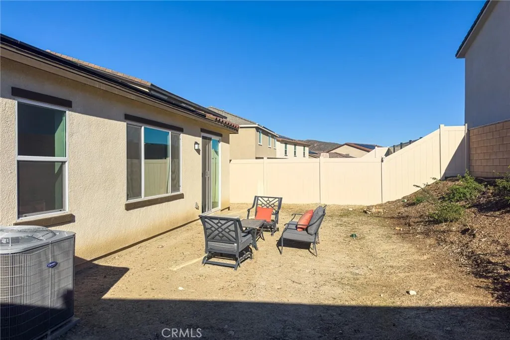 4884 Sicily, Lake Elsinore, California 92530 home-pic-36