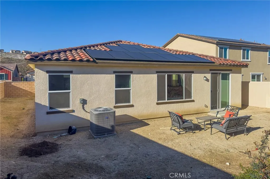 4884 Sicily, Lake Elsinore, California 92530 home-pic-38