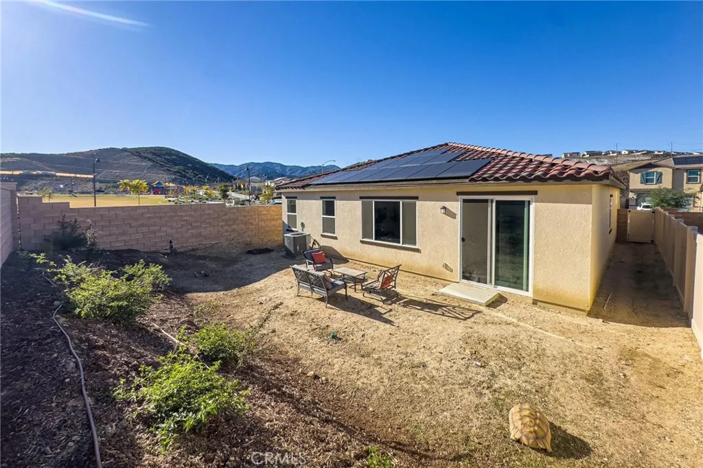 4884 Sicily, Lake Elsinore, California 92530 home-pic-42
