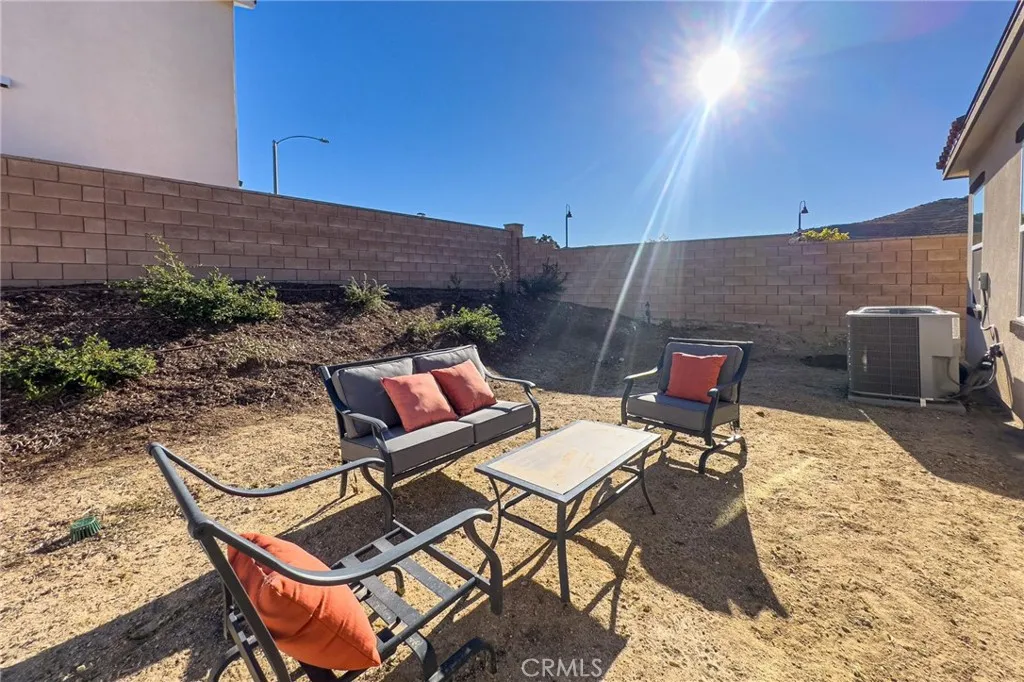 4884 Sicily, Lake Elsinore, California 92530 home-pic-40