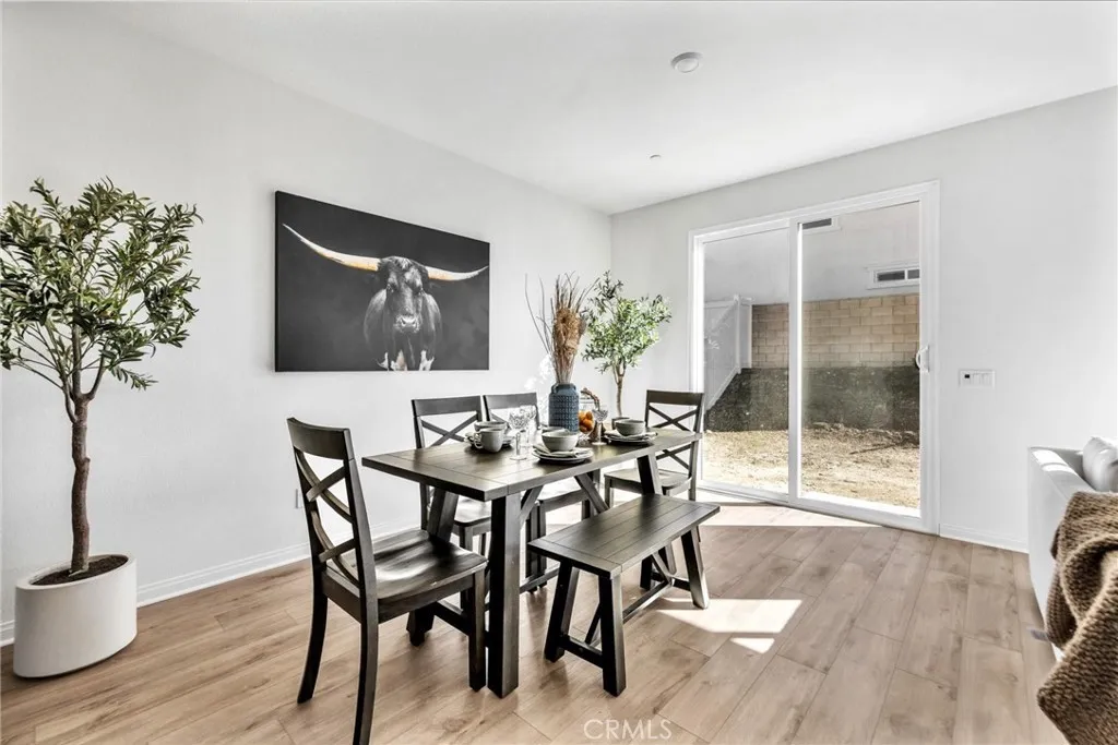 4884 Sicily, Lake Elsinore, California 92530 home-pic-7