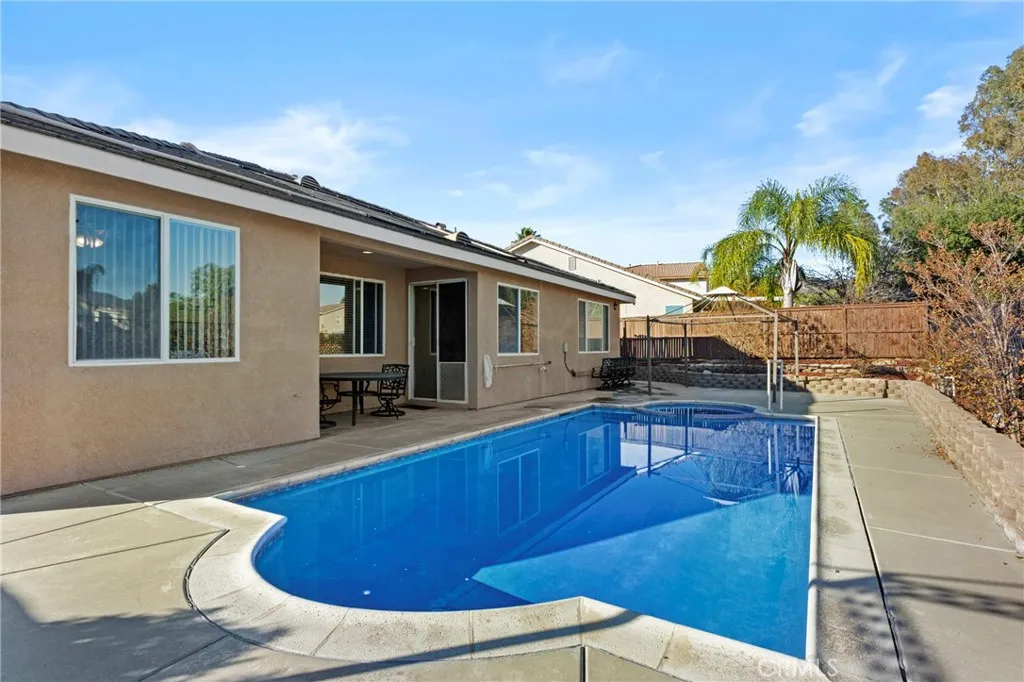 35790 Crest Meadow, Wildomar, California 92595 home-pic-25