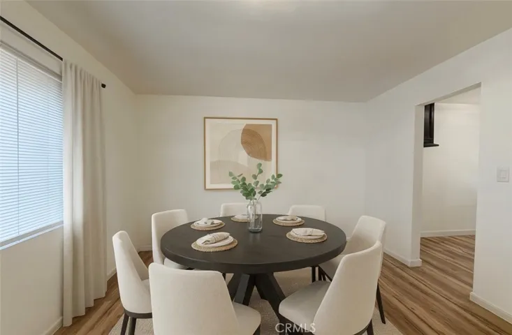 Dining area 
Virtually staged