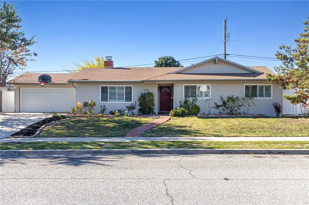 723 Gerst Drive, Newbury Park, California 91320 home-pic-2
