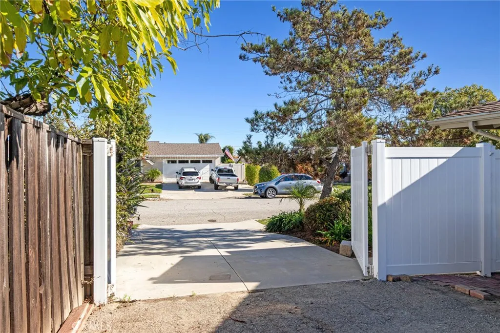 723 Gerst Drive, Newbury Park, California 91320 home-pic-43