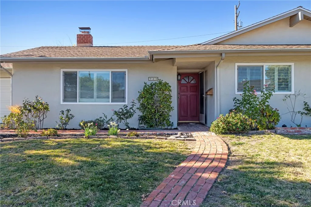723 Gerst Drive, Newbury Park, California 91320 home-pic-1