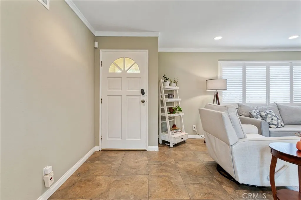723 Gerst Drive, Newbury Park, California 91320 home-pic-22