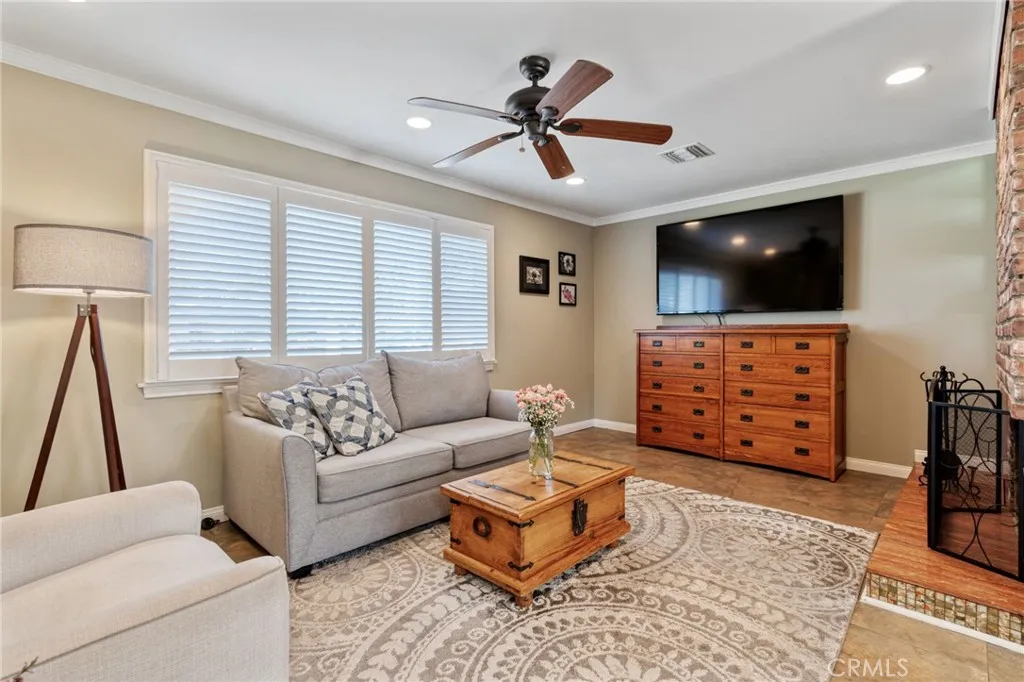 723 Gerst Drive, Newbury Park, California 91320 home-pic-8